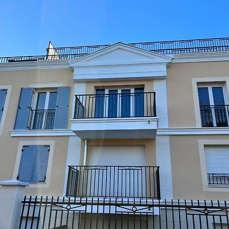 Elegant Appartement Minimaliste Entre Paris Et Disney Noisy-le-Grand Exterior photo