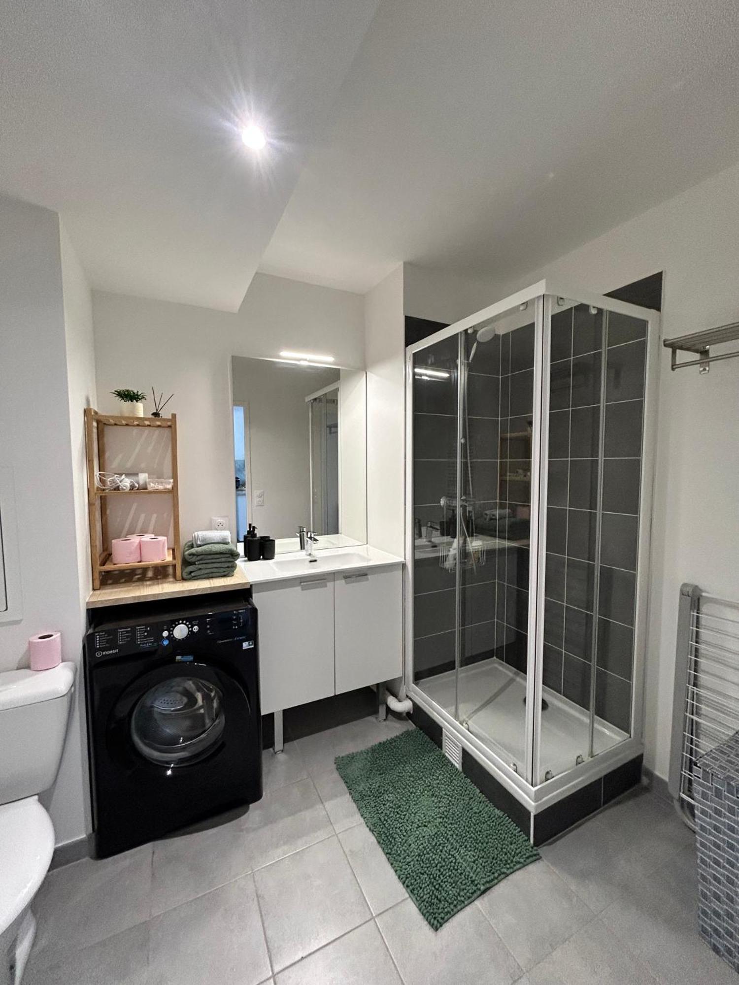 Elegant Appartement Minimaliste Entre Paris Et Disney Noisy-le-Grand Exterior photo