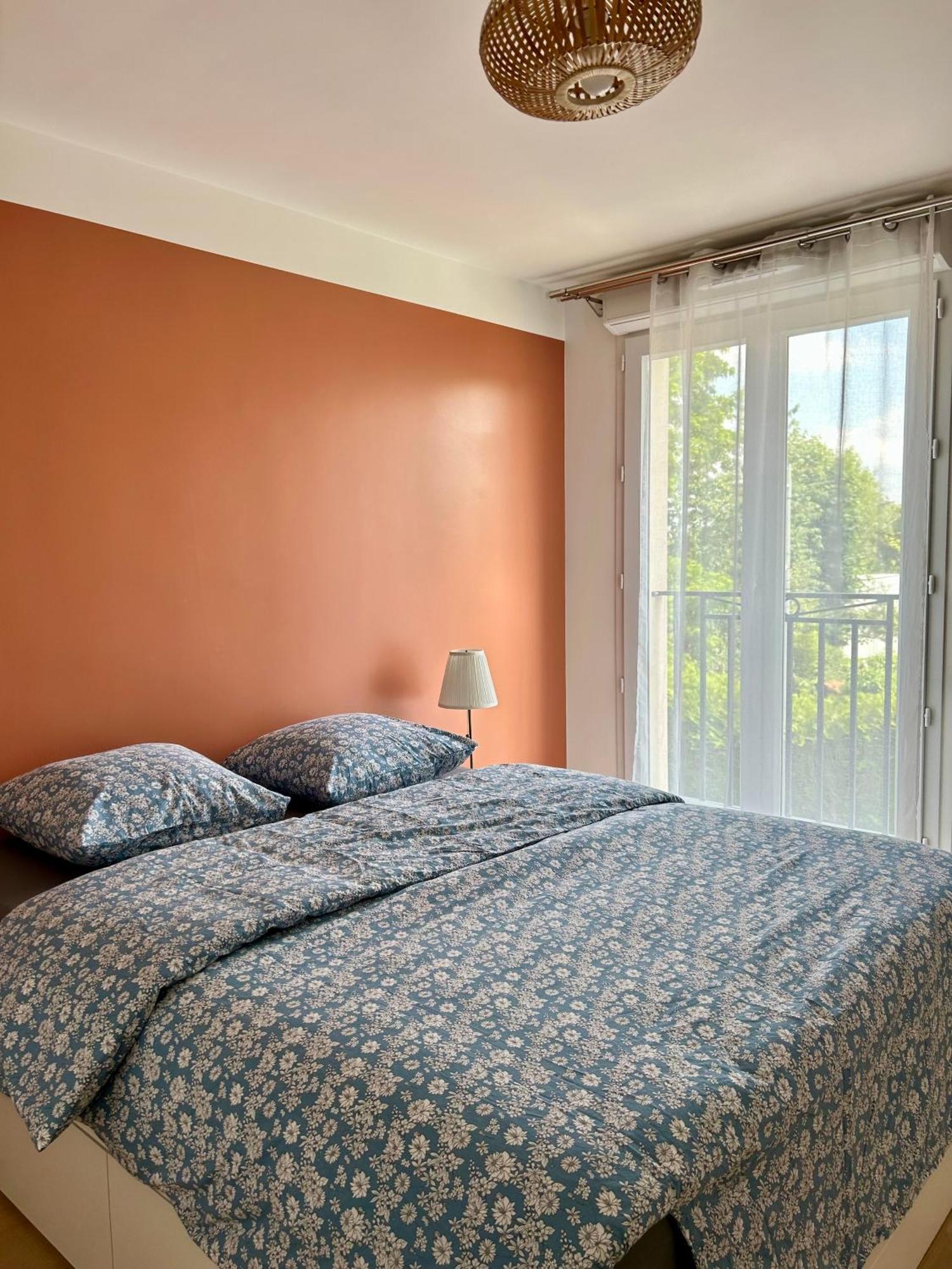 Elegant Appartement Minimaliste Entre Paris Et Disney Noisy-le-Grand Exterior photo